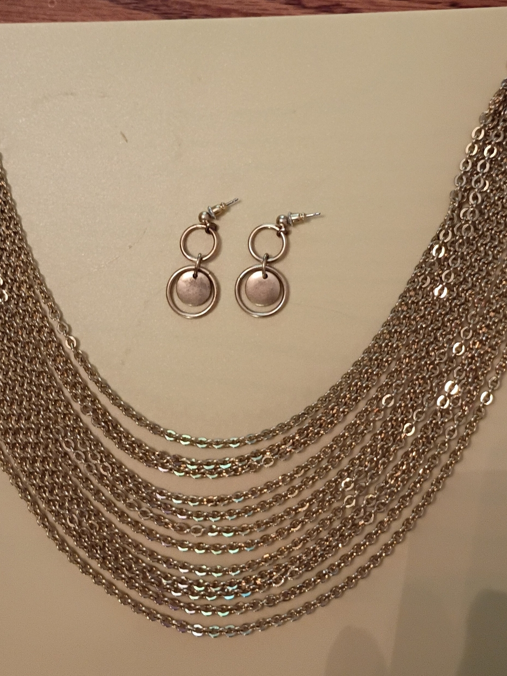 Vtg  Graduated 12-strand Sparkling Goldtone Necklace & Earrings V.Good Cond Nice